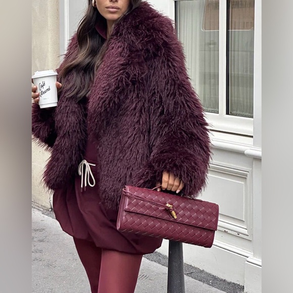 Bottega Veneta Handbags - Bottega Veneta wine burgundy andiamo clutch Vegan leather